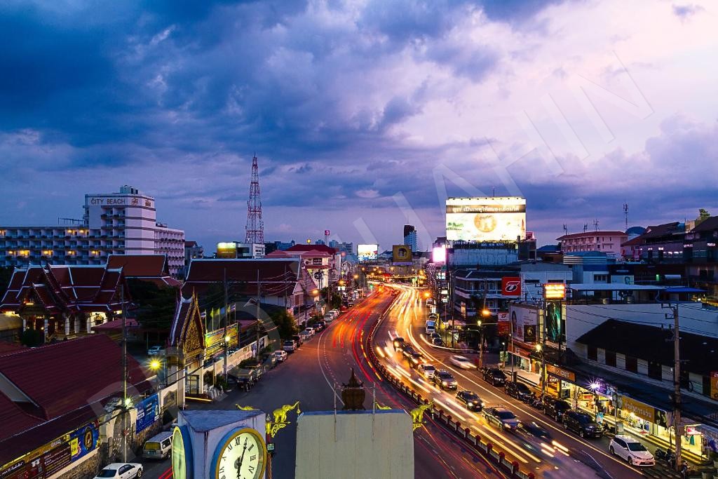 หัวหิน เมืองในจังหวะของคุณ